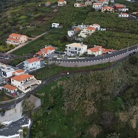 Semesterbostad Lombo Do Doutor 2 By Mth Calheta (Madeira)